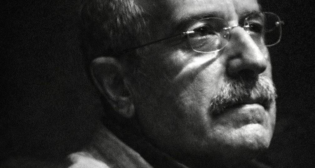 Cenógrafo António Casimiro morre aos 91 anos; ministra da Cultura lamenta perda de “grande criador”