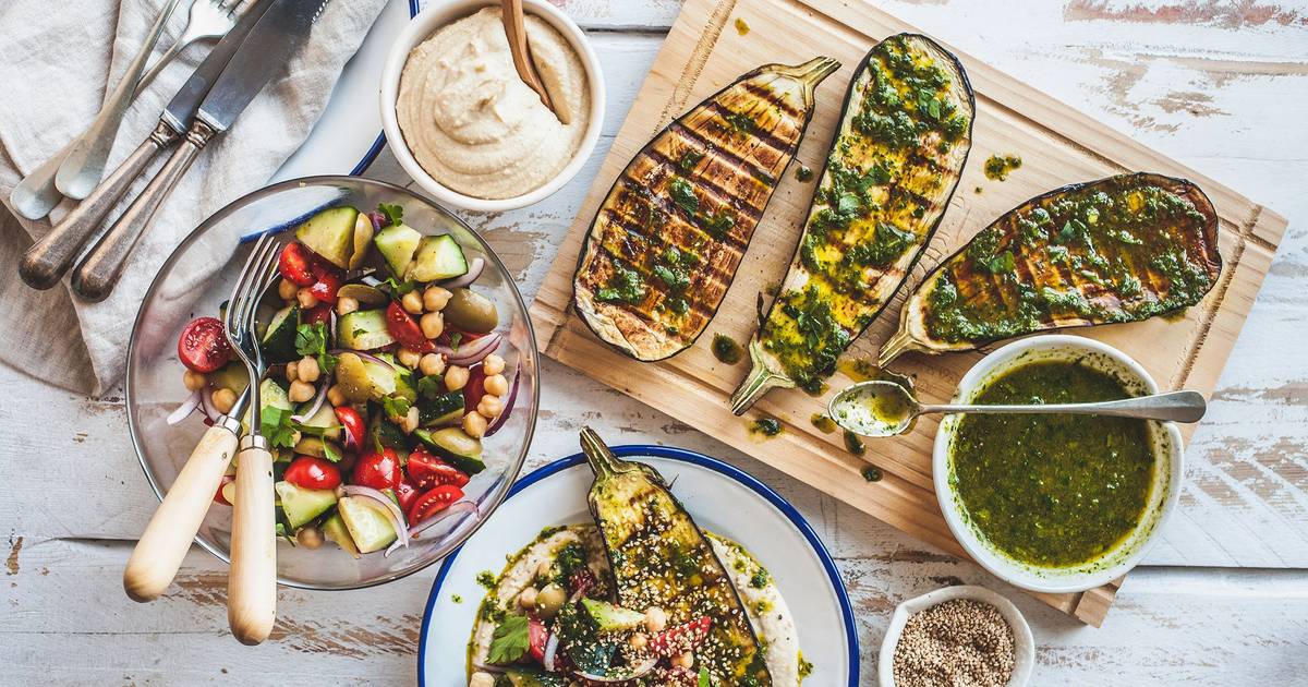 Da dieta mediterrânica à saúde metabólica: o que sabemos sobre alimentação e longevidade