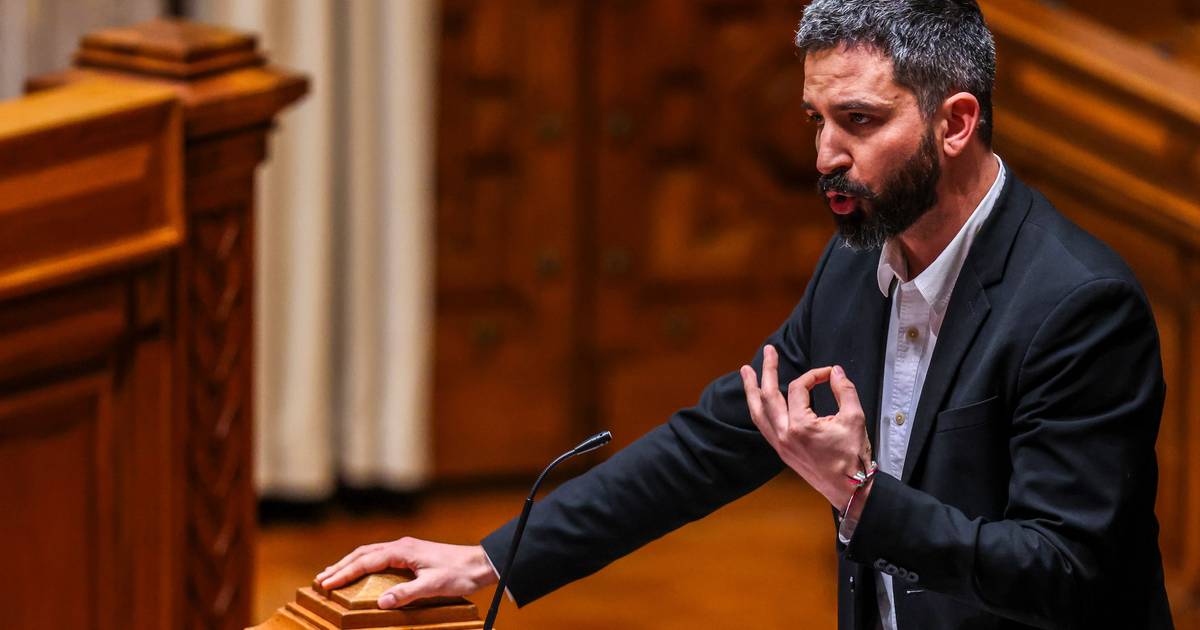 Entre a “propaganda” e a “resposta rápida”: Parlamento debateu resposta às tempestades e deixou aumento do lay off para a especialidade