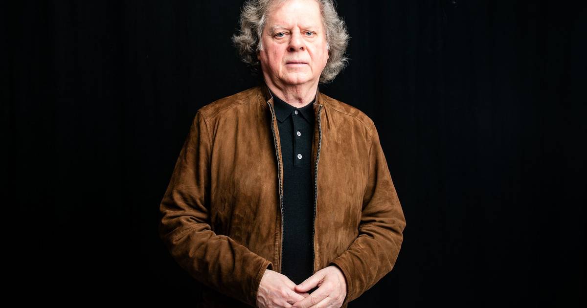 António Manuel Ribeiro (UHF): “I was recording in the studio and I let out a swear word, one of those things that just slip out. But that day, Amália Rodrigues arrived early…”