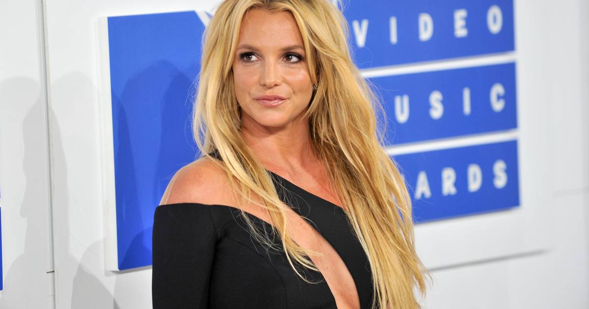 Britney Spears algemada e detida por condução sob o efeito de álcool