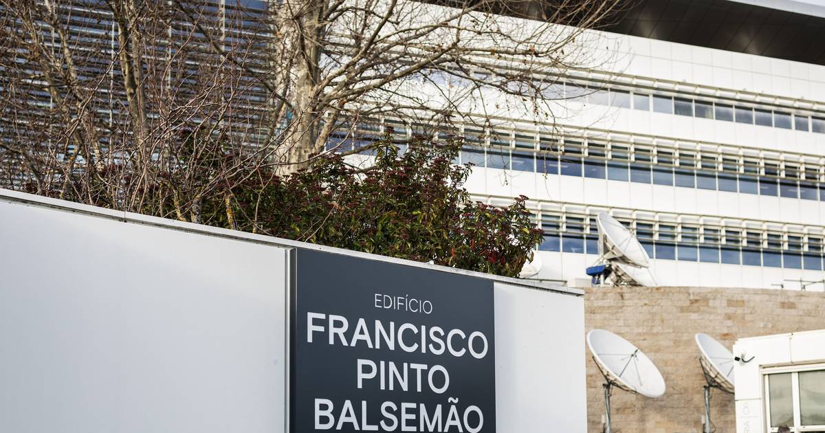 CMVM dá luz verde à entrada da italiana MFE no capital da Impresa