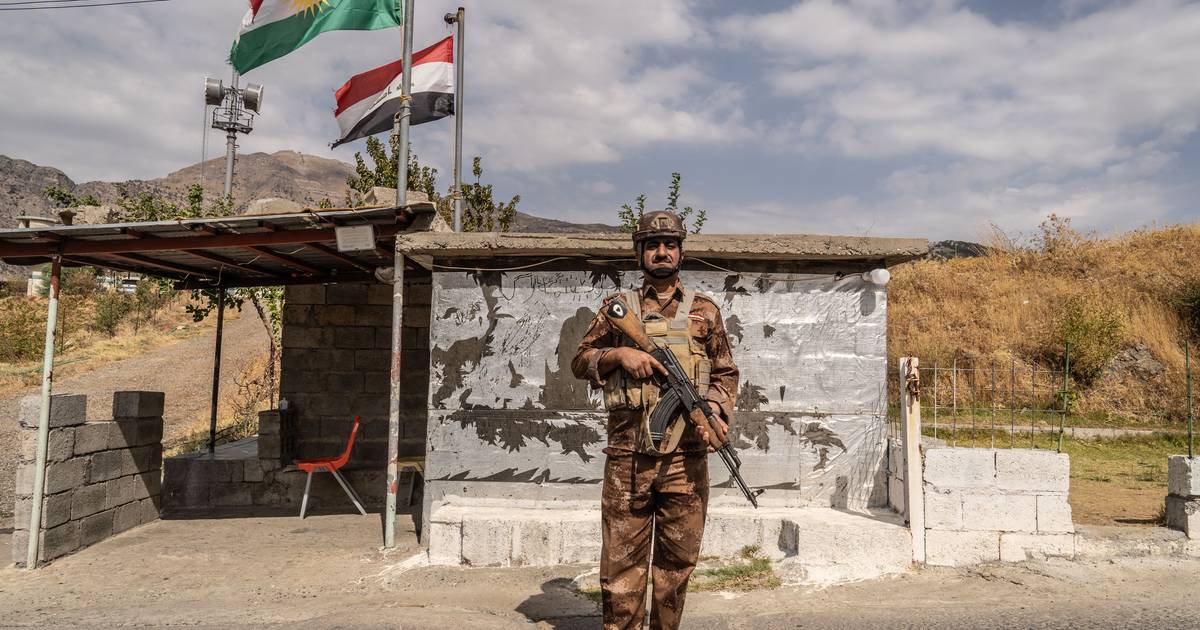 Trump pondera usar curdos para derrubar o regime no Irão