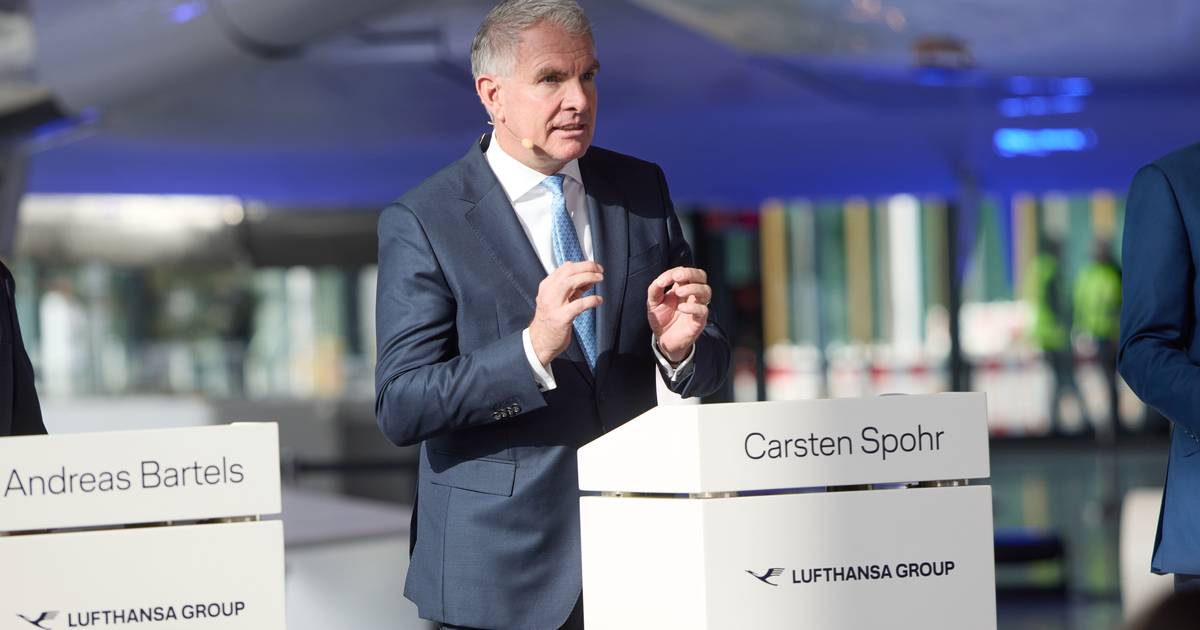 Lufthansa's CEO believes proximity of Madrid and Paris poses a threat to Lisbon hub