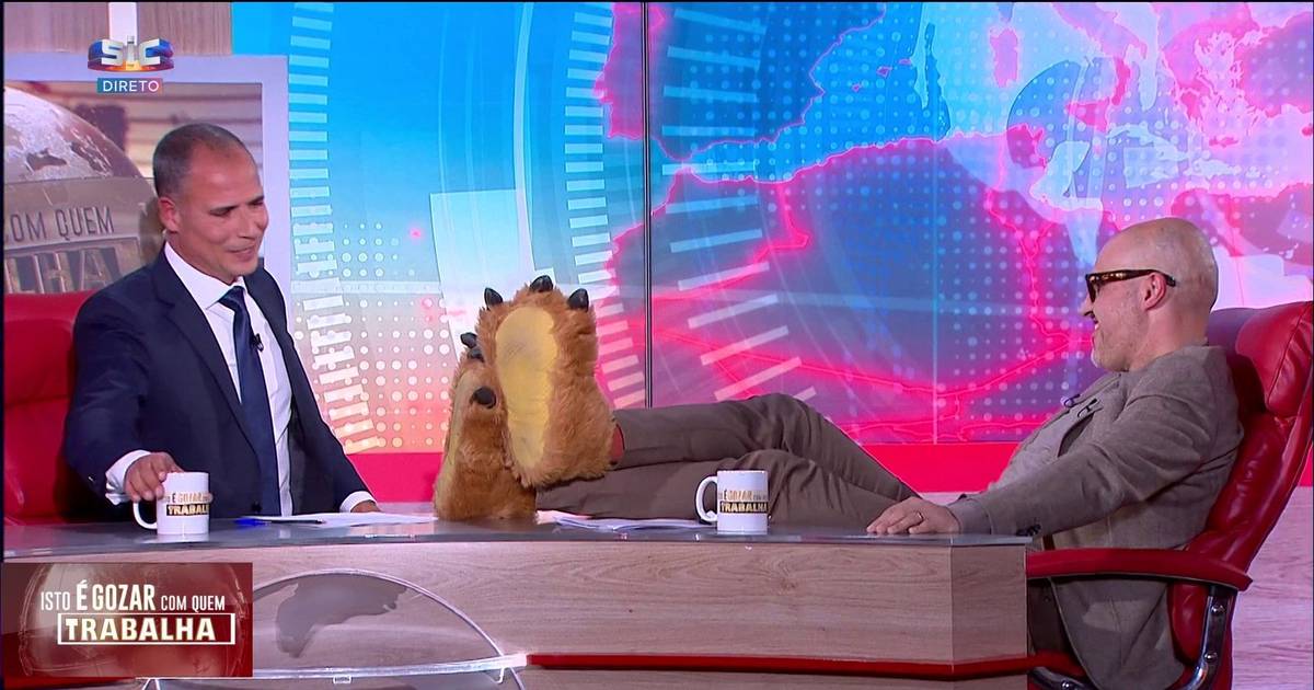 João Miguel Tavares: “Tenho muita dificuldade em ver Ventura como aquele terrível fascista, enquanto faz festinhas à coelhinha Acácia. Mas posso estar enganado”