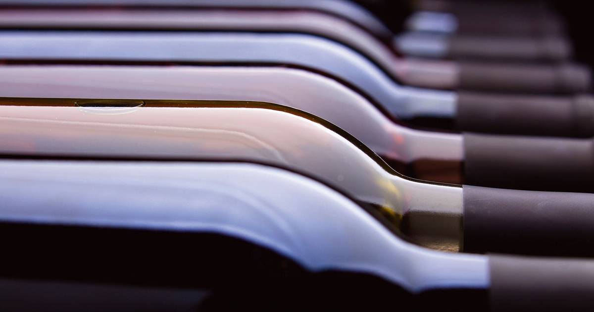 How to make a funky wine, that nectar on the border between the acceptable and the undrinkable