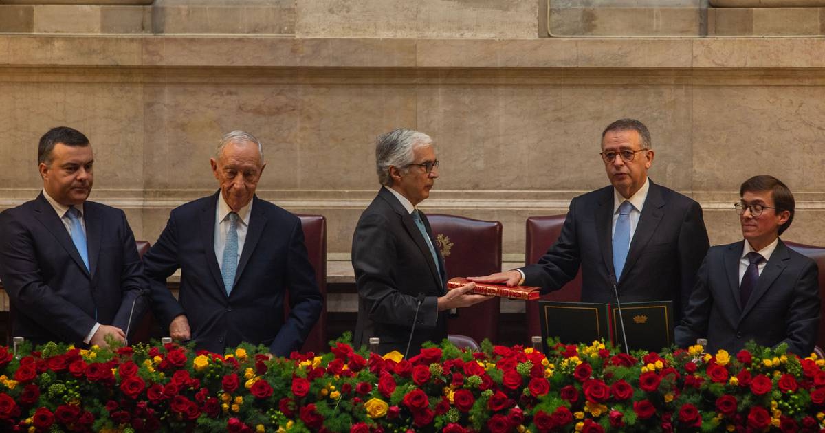 Elogios a Marcelo, “amado pelo país real”, e esperança em Seguro: "A democracia funciona", garante Aguiar-Branco