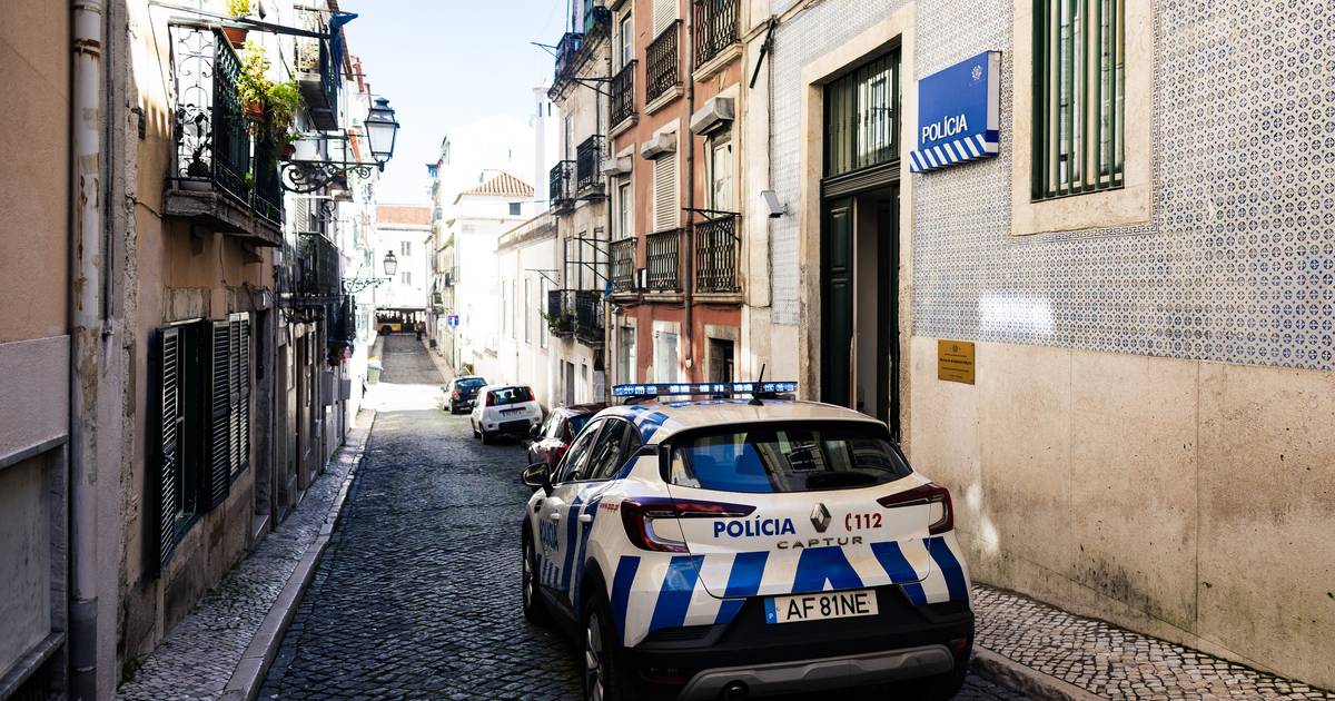 Luís Neves admite encerramento de esquadras, mas promete mais polícias na rua