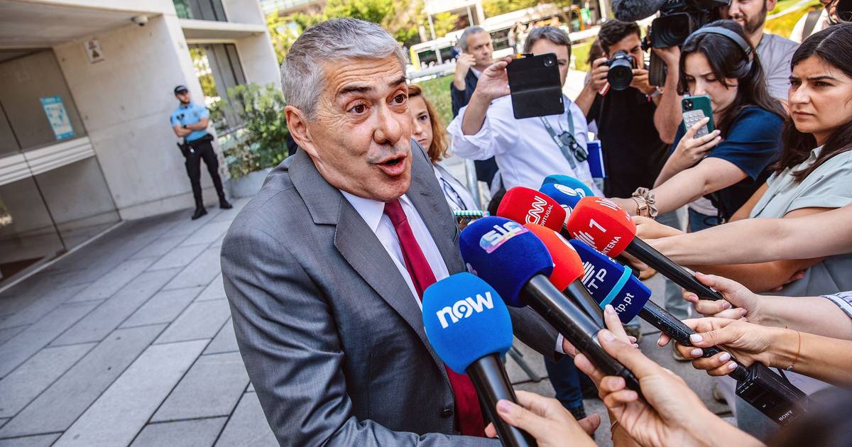 Operação Marquês: Sócrates diz que advogados oficiosos que têm sido indicados para a sua defesa são “figurantes em busca de fama fácil”