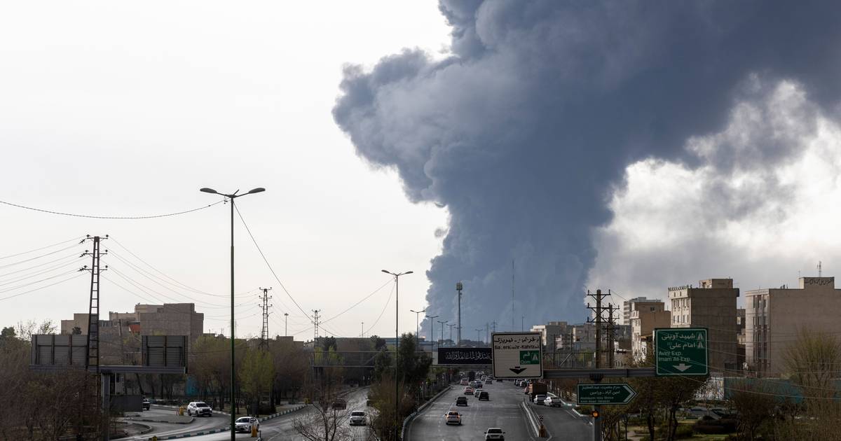 A guerra entrou numa fase mais perigosa e as opções que restam a Trump podem ser todas negativas