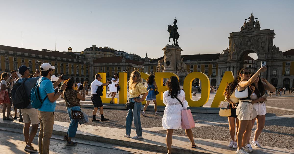 Hotéis em Portugal preveem quebra de proveitos e de taxas de ocupação no verão