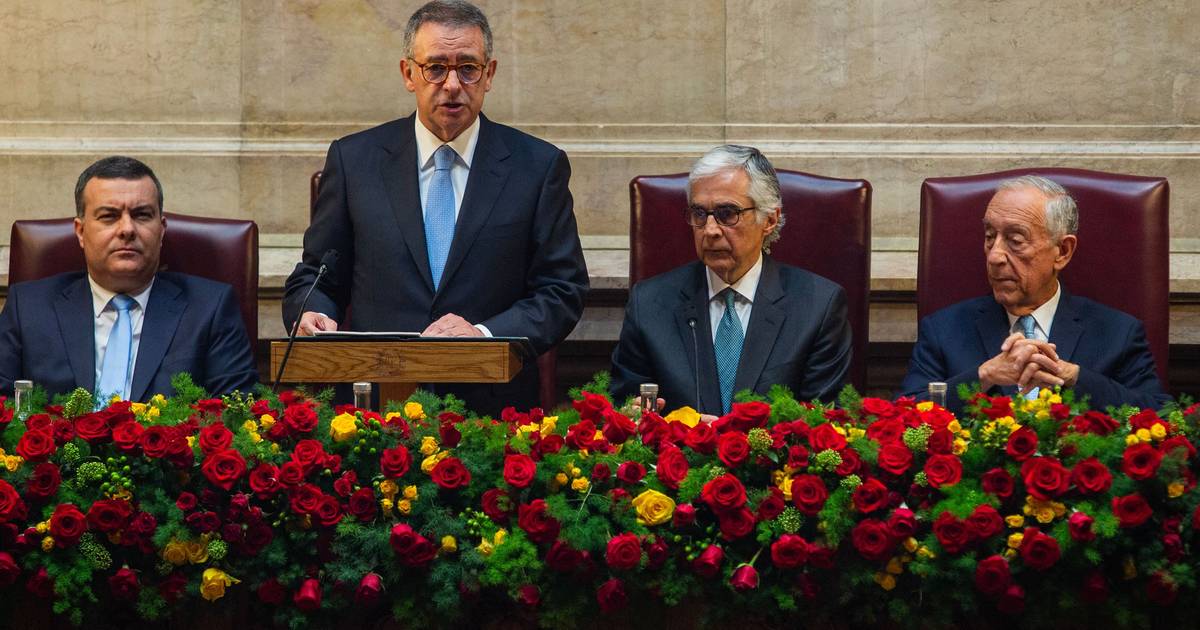 Perante bloqueio nos órgãos externos, Seguro privilegia diálogo a três