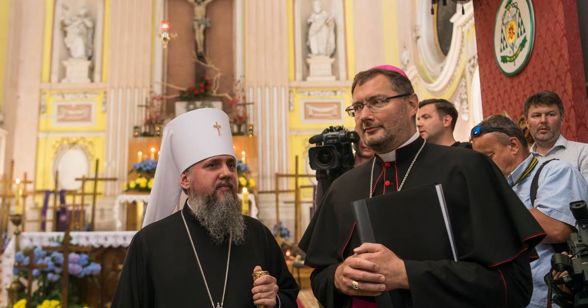 Ucrânia: Kiev e Moscovo trocam acusações de violação da trégua de Páscoa