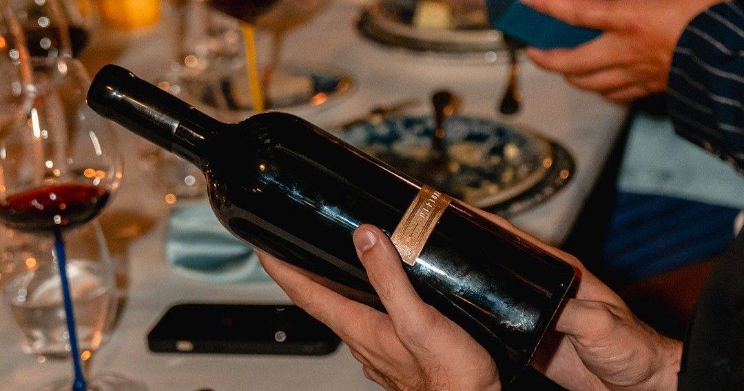 Lisboa recebe jantar exclusivo para 10 pessoas com vinhos raros e a cozinha de Henrique Sá Pessoa