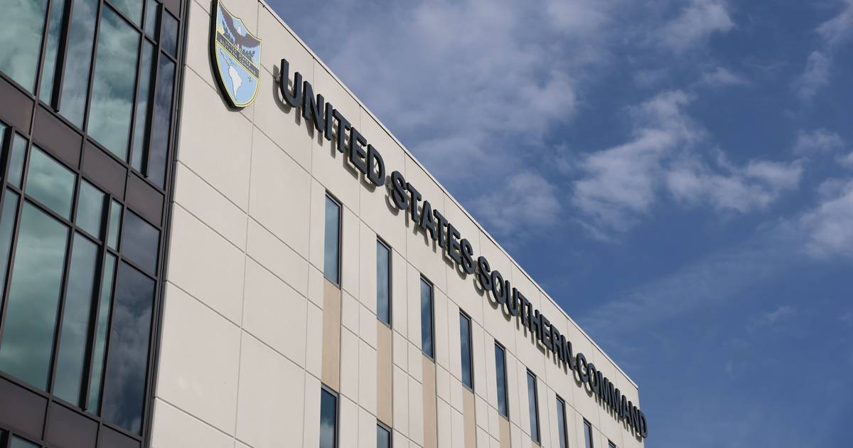 Novo ataque dos EUA a embarcação suspeita de narcotráfico nas Caraíbas