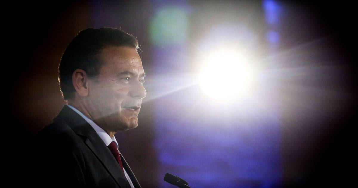 Primeiro-ministro queria evitar entrega de lista de clientes à Entidade da Transparência