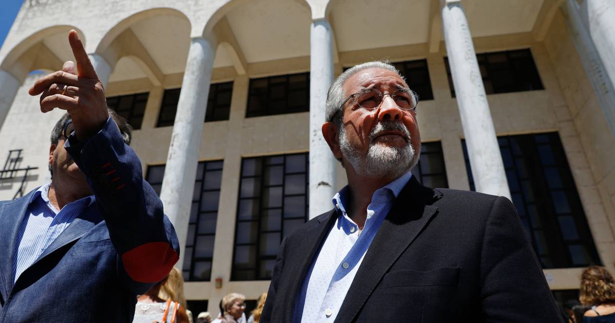 Isaltino: MP descobriu almoços a dobrar em 23 dias, autarca diz ser 