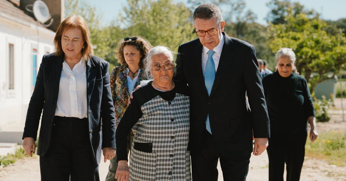 Numa hora de Presidência Aberta, Seguro já leva uma mão cheia de recados para o Governo: "O propósito é acelerar apoios"