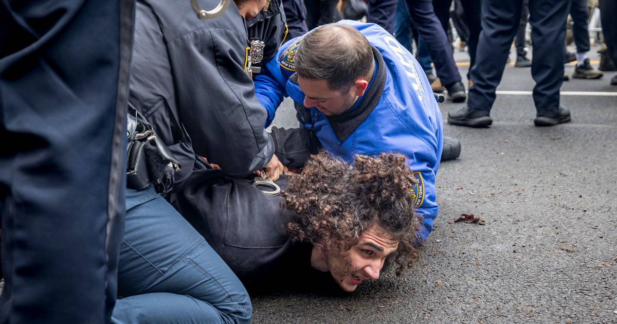 Ameaça terrorista pode apanhar a “América distraída”