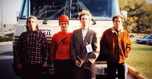 “Ele não tocava guitarra, tocava-se a si mesmo”: o talento e o mistério de Hillel Slovak, o terceiro passageiro dos Red Hot Chili Peppers