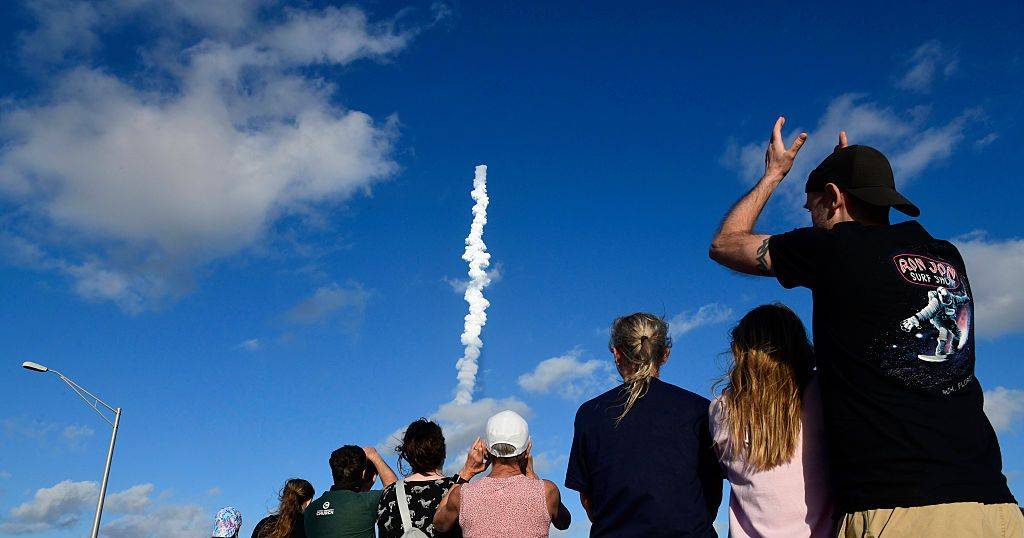 Chamam-lhe o “grande regresso da América à lua”, mas há quem prefira celebrar a diversidade a bordo da missão Artemis II [veja o vídeo]