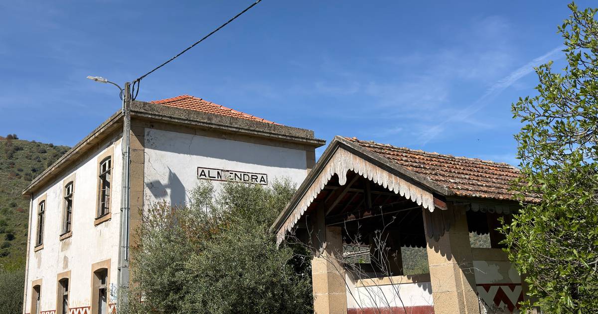 Entre o Pocinho e Barca D’Alva, restam 28 quilómetros de linha fantasma, estações, túneis e pontes ao abandono