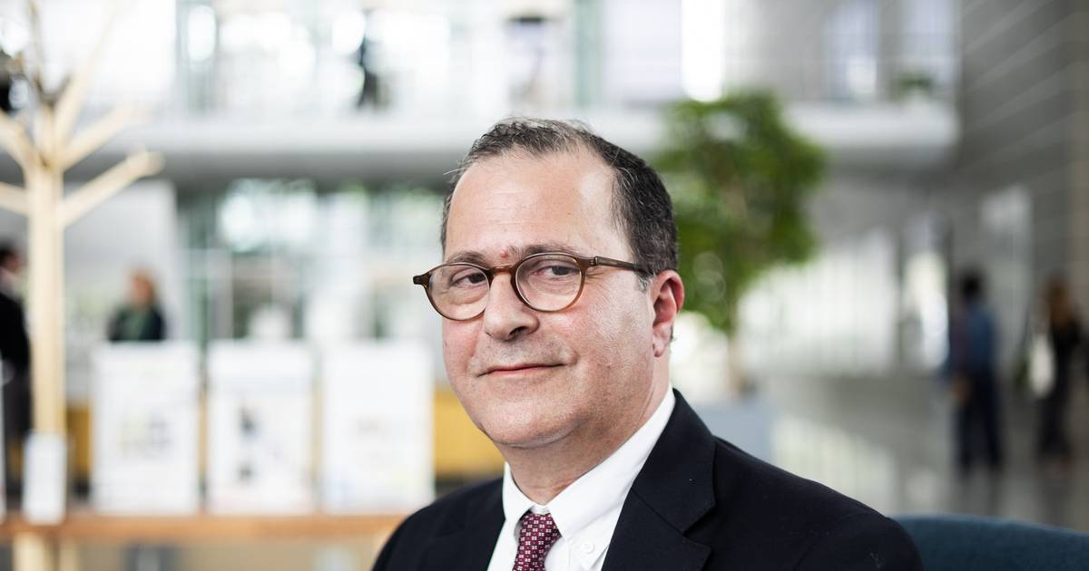 O contributo da Companhia de Jesus no ensino católico secular em Portugal nos séculos XVII e XVIII