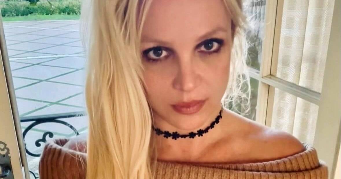 Britney Spears dá entrada em clínica de tratamento de dependência de álcool e drogas