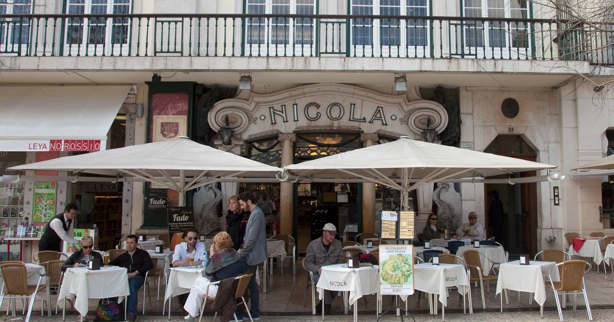 Un incendie s'est déclaré dans le historique Café Nicola, au Rossio, à Lisbonne