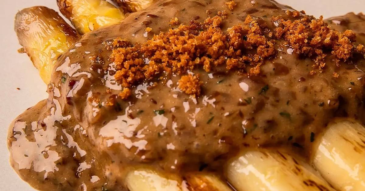 Recipes: White asparagus and onion vinaigrette, why not?