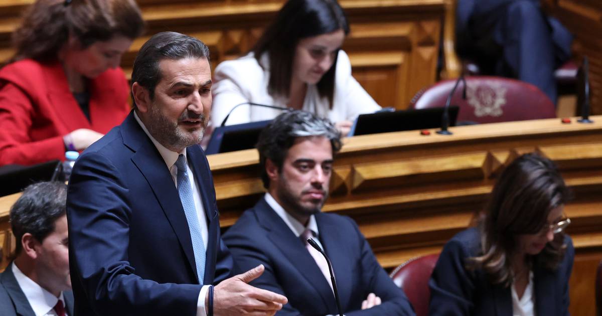 Hugo Soares asks the PSD parliamentary group to vote for Tiago Antunes as Ombudsman