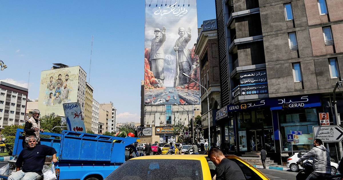 Vice-ministro dos Negócios Estrangeiros do Irão diz que Trump “tuíta e fala muito”