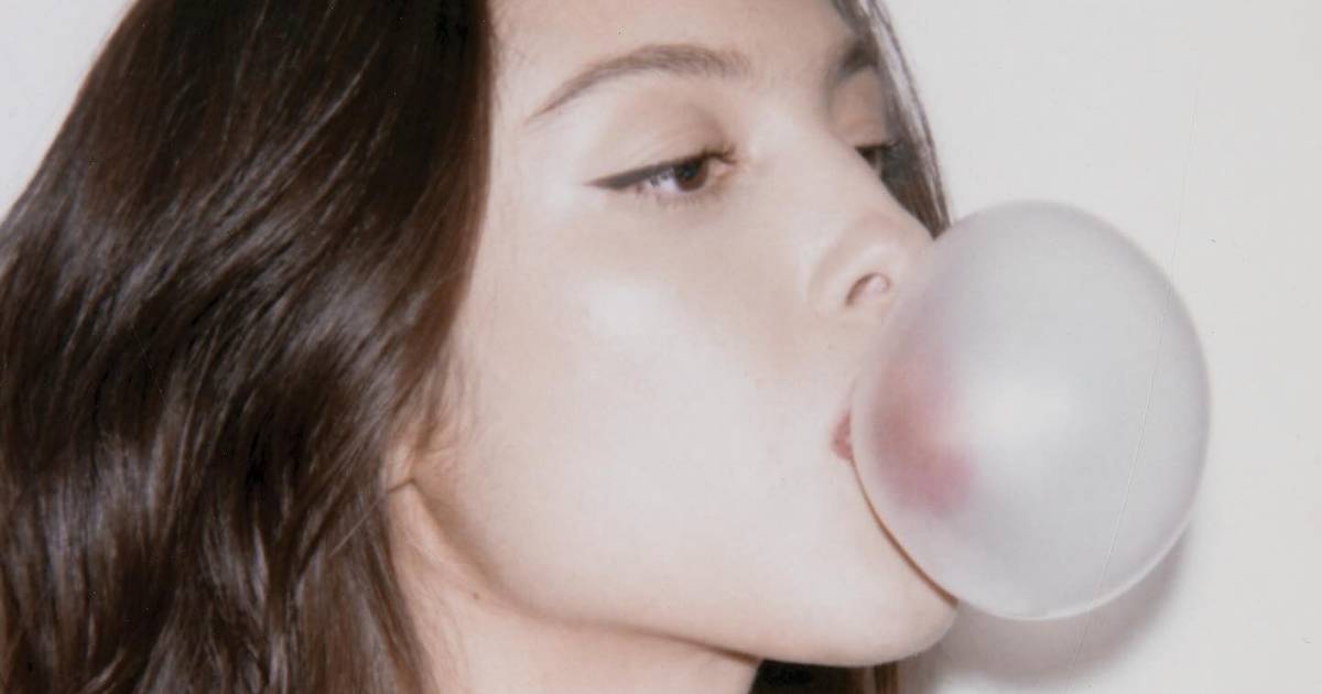 Música nova para o fim de semana: dose tripla de Rosalía, o regresso de Olivia Rodrigo e Lana Del Rey canta para James Bond