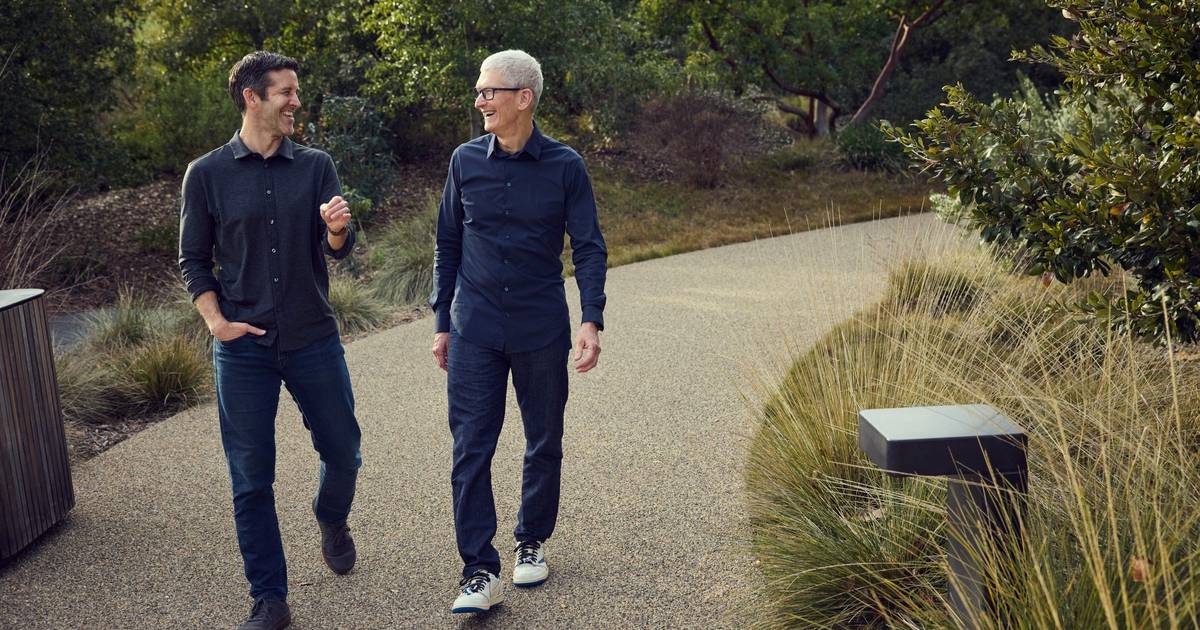 Tim Cook deixa liderança da Apple: John Ternus será o novo CEO a partir de setembro