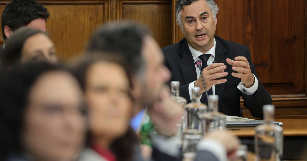 Falta de professores: "O problema é grave, mas muito menos grave do que estava a ser transmitido”, diz ministro