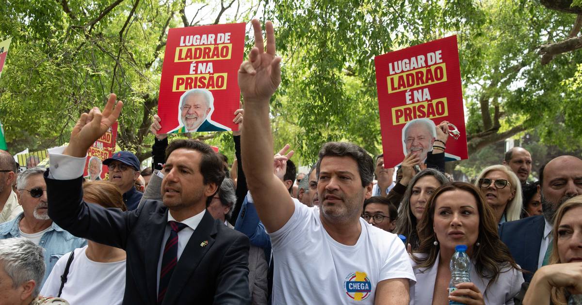Lula da Silva in Portugal: demonstrations of support and protest gather hundreds in Belém