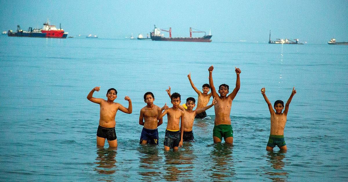 O nó quase cego, o regressado e a sucessão