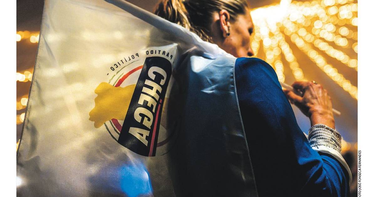 IDEIAS: O passado como promessa, quando os media normalizam a direita radical