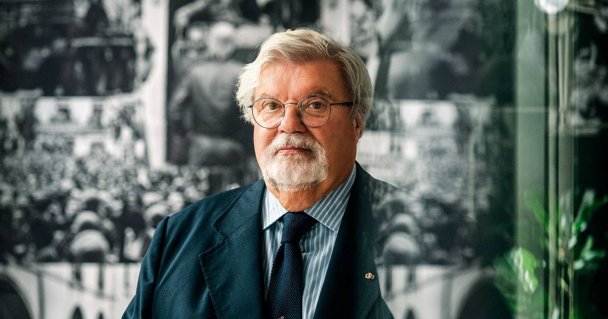 Interview with Pedro Lauret: “There is a clear political intention to obliterate the 25th of April”