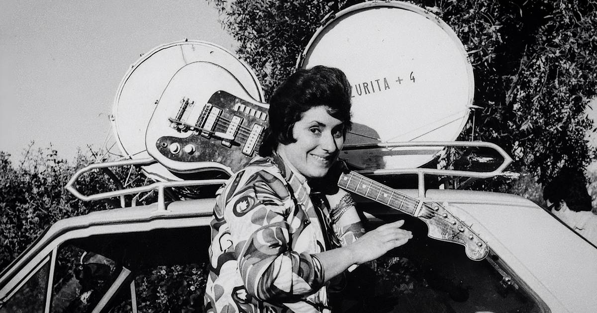 Uma mulher, uma guitarra elétrica, uma história por contar. Quem é Zurita de Oliveira, a “mãe” do rock português?