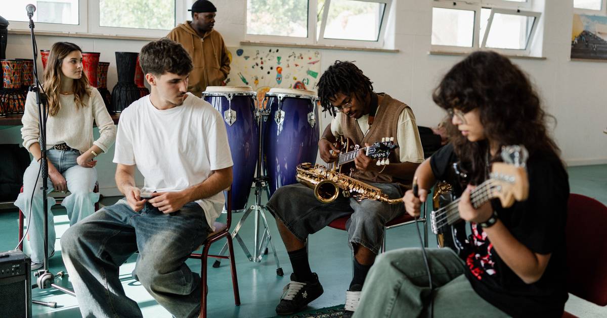 Skoola: A academia de música urbana em Lisboa que transforma vidas através do som