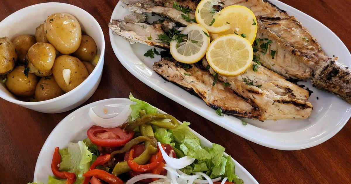 In Trafaria, this restaurant serves “cuisine with memories” and a view of the Tagus and Lisbon
