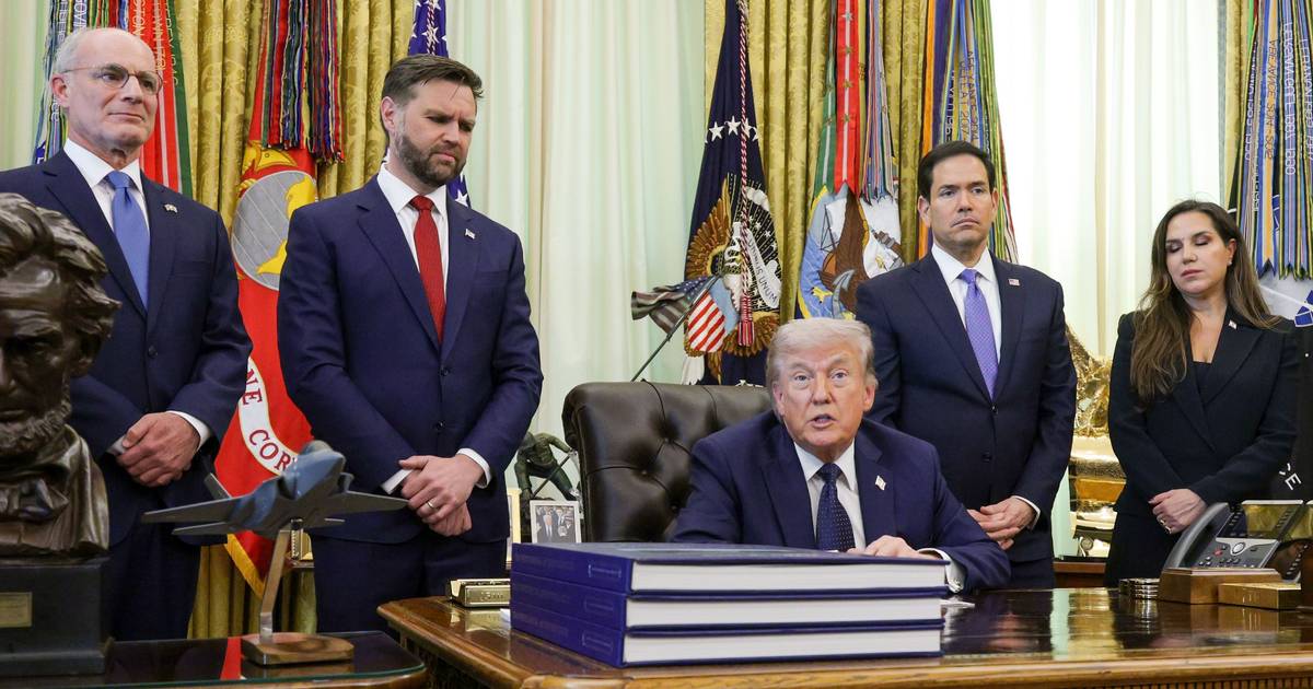 Trump anuncia cessar-fogo de três dias entre Kiev e Moscovo, a partir de sábado