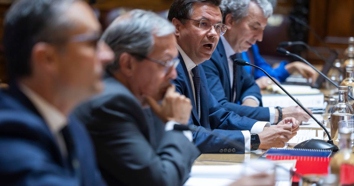 Rede de Simplificação do Estado reunir pela primeira vez para discutir IA na Saúde