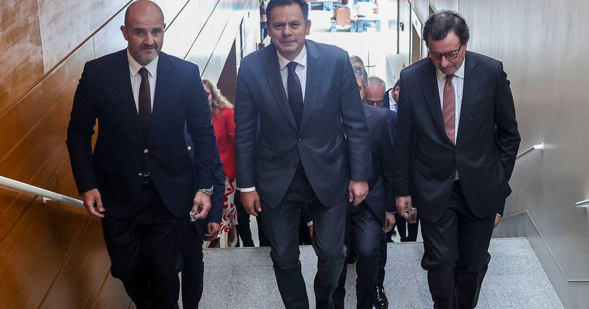 Montenegro quer negociar com Chega e PS: Conselho de Ministros aprova amanhã legislação laboral