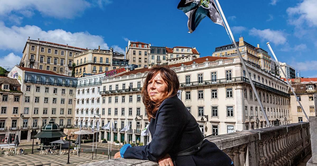 Membros suspensos da Comissão Nacional de Eleições regressam às reuniões se tiverem 