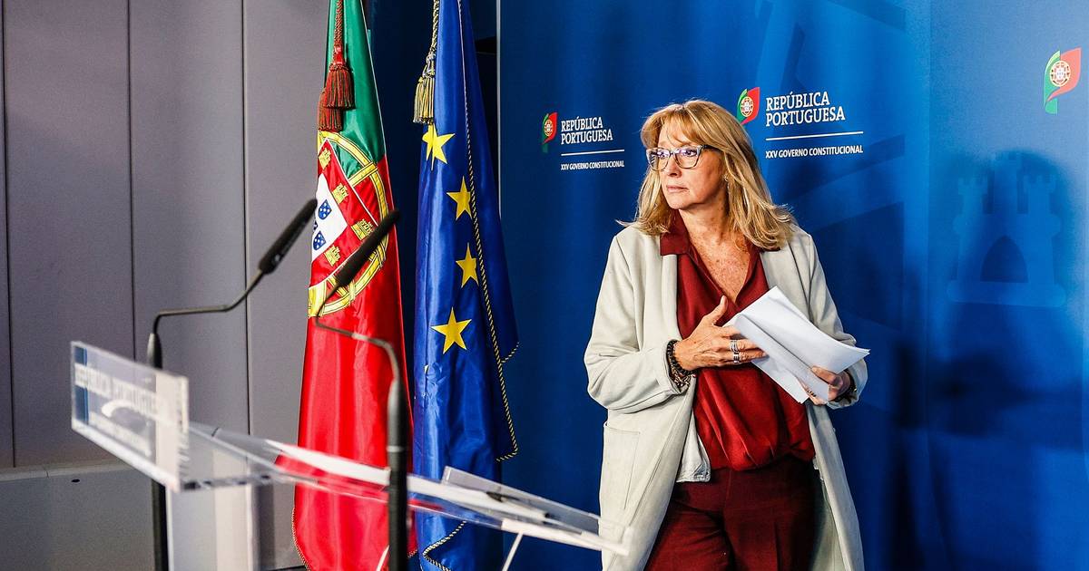 Governo regresso ao passado à procura de parceiro no Parlamento