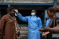 Surto de ébola que já cruzou fronteiras preocupa a OMS