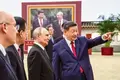 É Xi Jinping quem segura a batuta