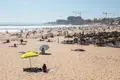 Não há qualquer lei que impeça pôr o chapéu de sol em frente às concessões